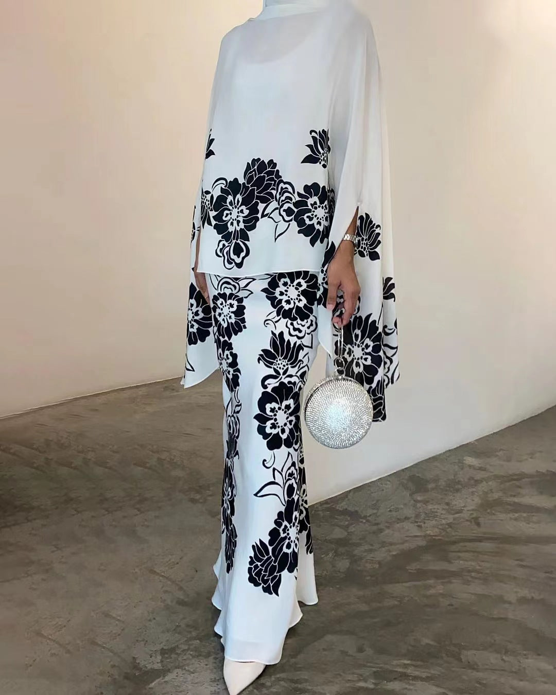 Selma | Sæt med top og bukser med blomsterprint