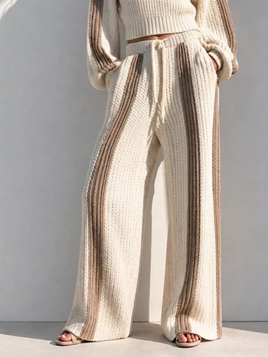 Franka | Stribet strikket sweater- og buksesæt med vide bukser
