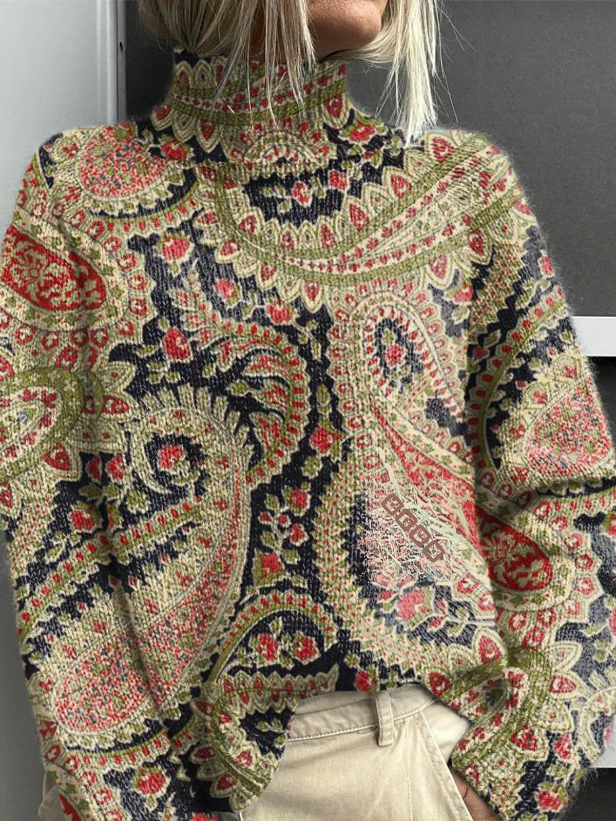 Maja | Blød striktrøje med blomsterprint med vintage look med krave