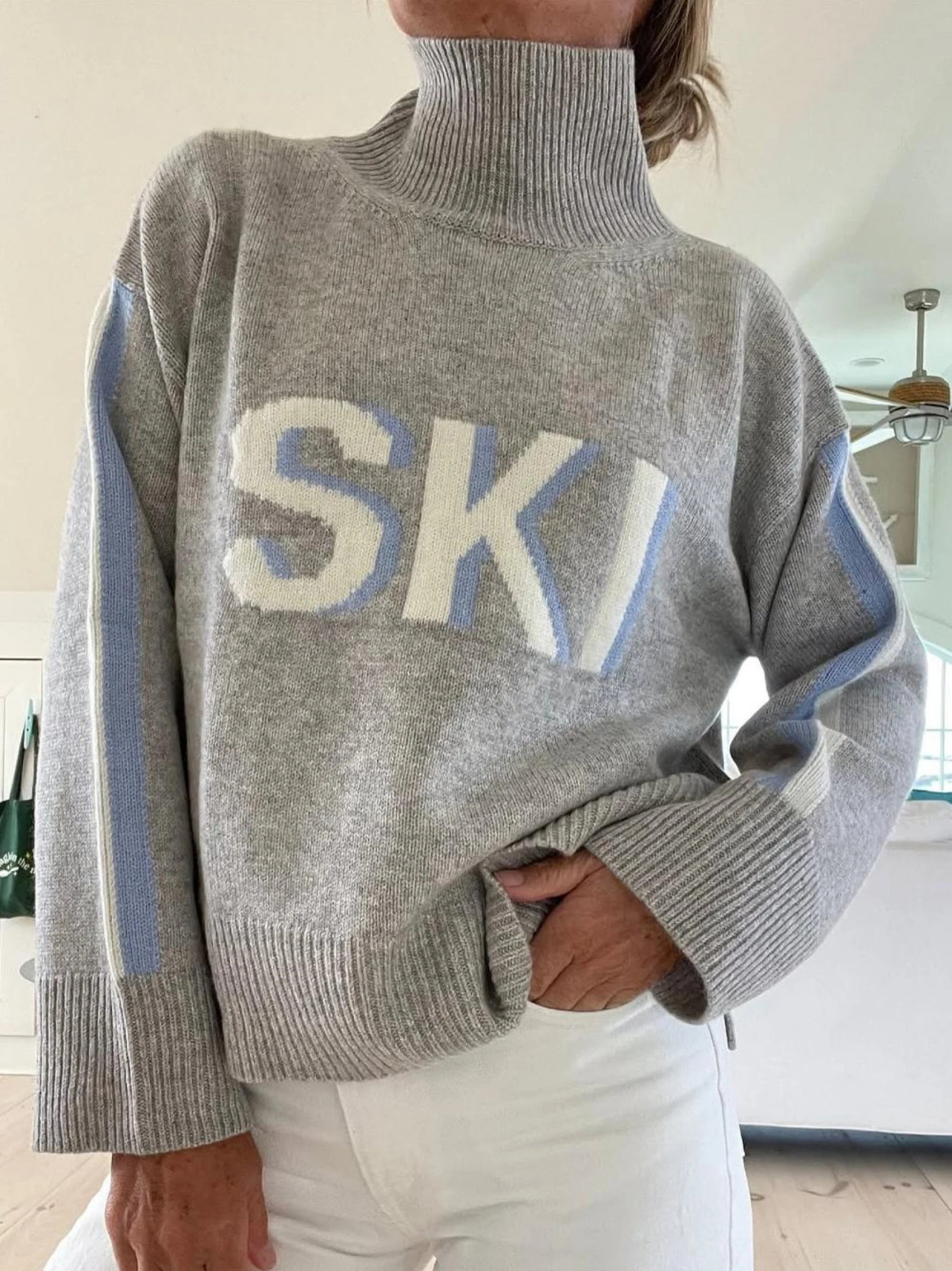 Viola | Varm rollkravebluse med ski-inspireret look