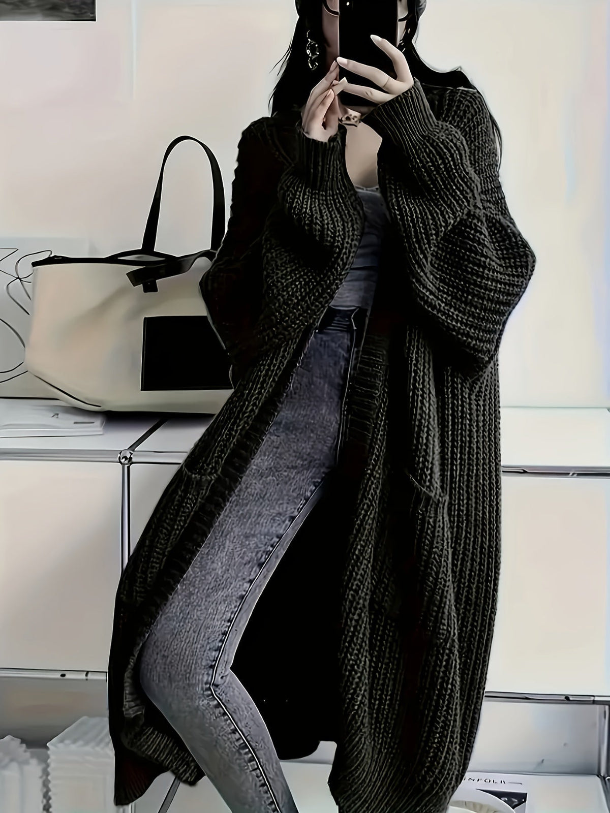 Leda | Cozy Confidence Lang Cardigan