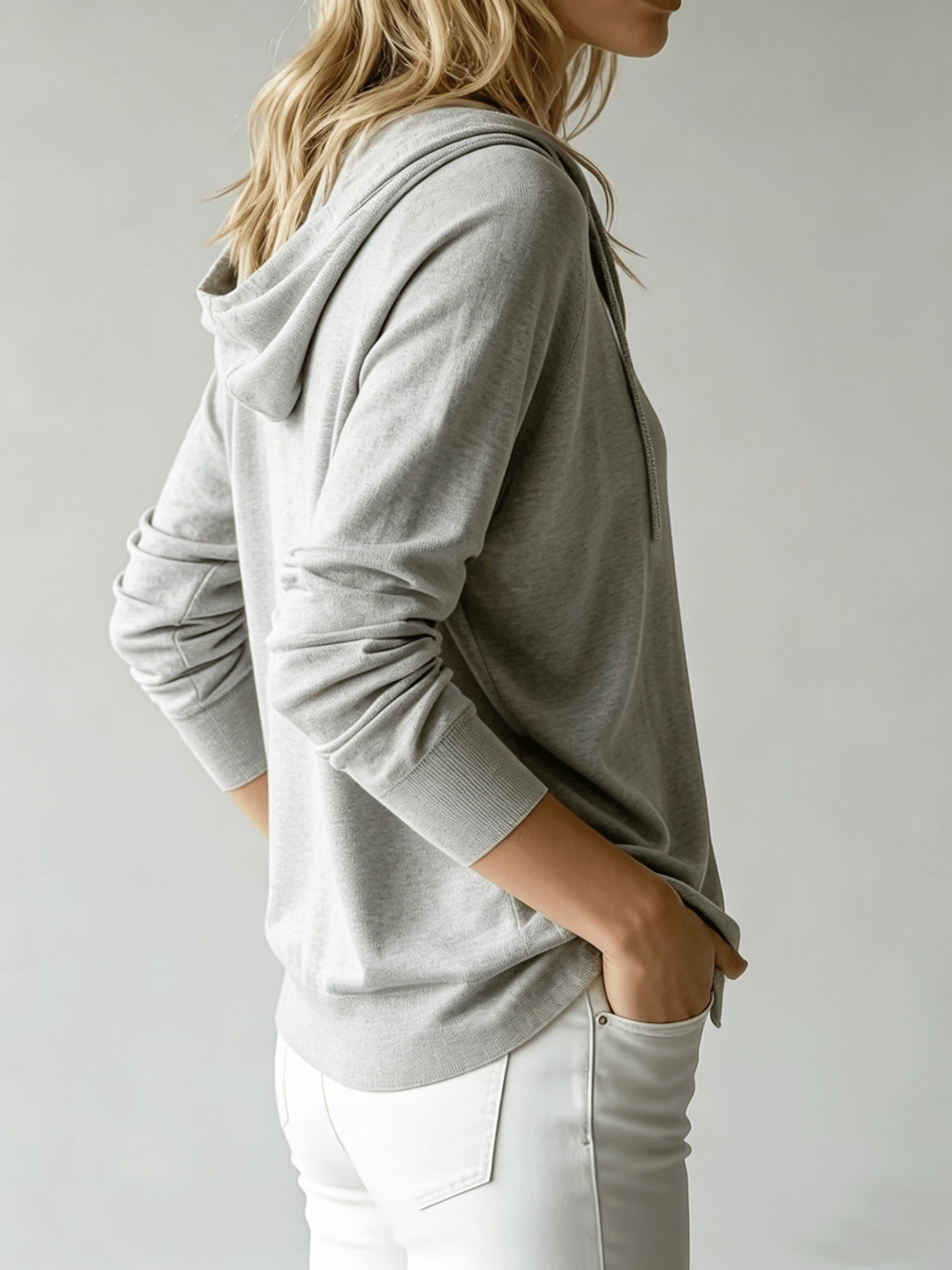 Alma | Lysegrå cardigan med hætte og knapper