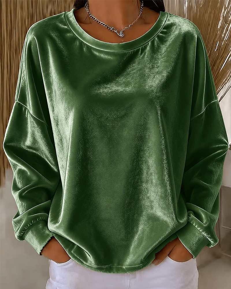 Astrid | Afslappet bluse med rund hals og drop shoulder