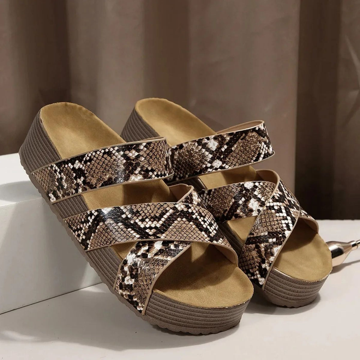 Abigail™ – Ortopædiske sandaler med læderremme