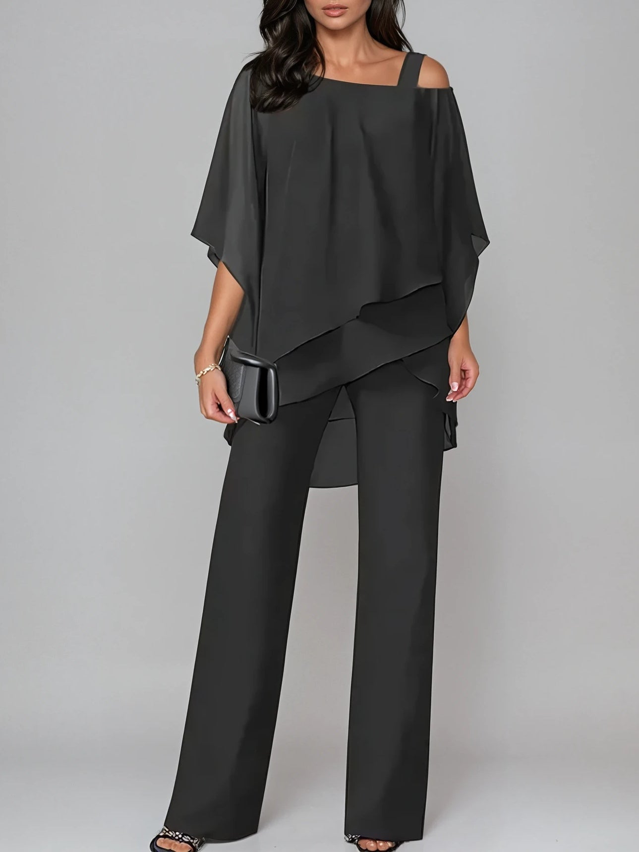 Amalie | Sæt med top og bukser med chiffon med off-shoulder