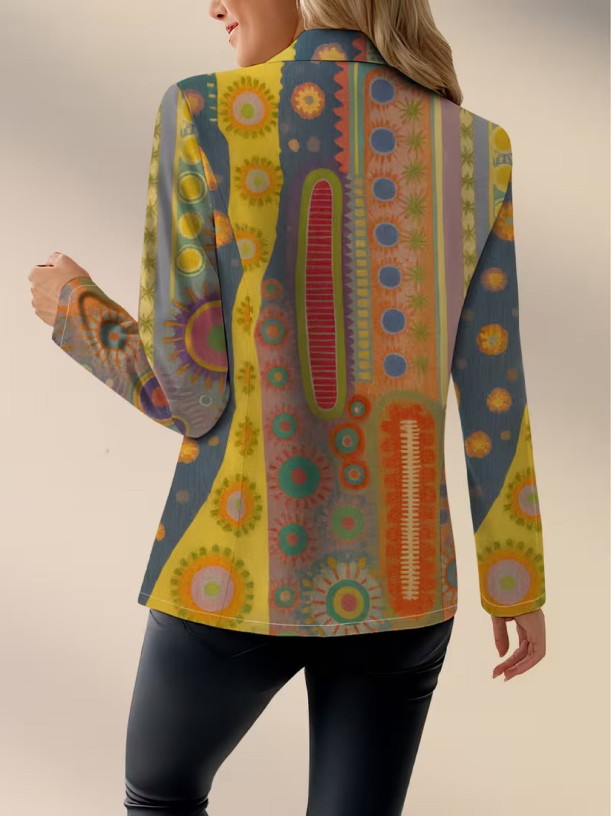 Sofie | Blazer med kunstfuldt medaljonprint