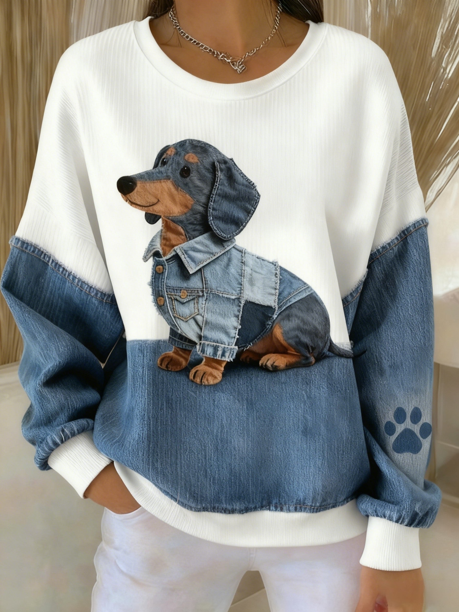 Sofie Marie | Sweatshirt med denim patchwork og gravhundemotiv og kunstprint
