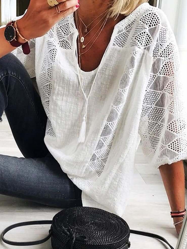 Fiora™ Amara Ajourbluse med Pompondetaljer - Blå