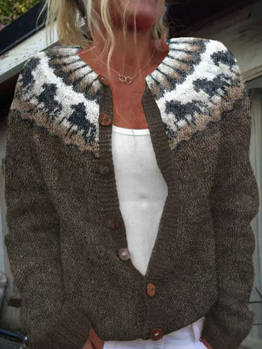Tilde | Kaffe cardigan med knapper med islandsk mønster med dyremotiv