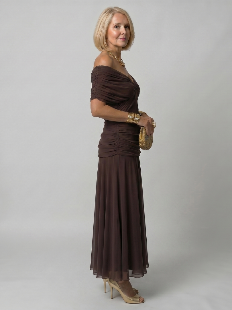 Calen | Luftig off-shoulder midikjole