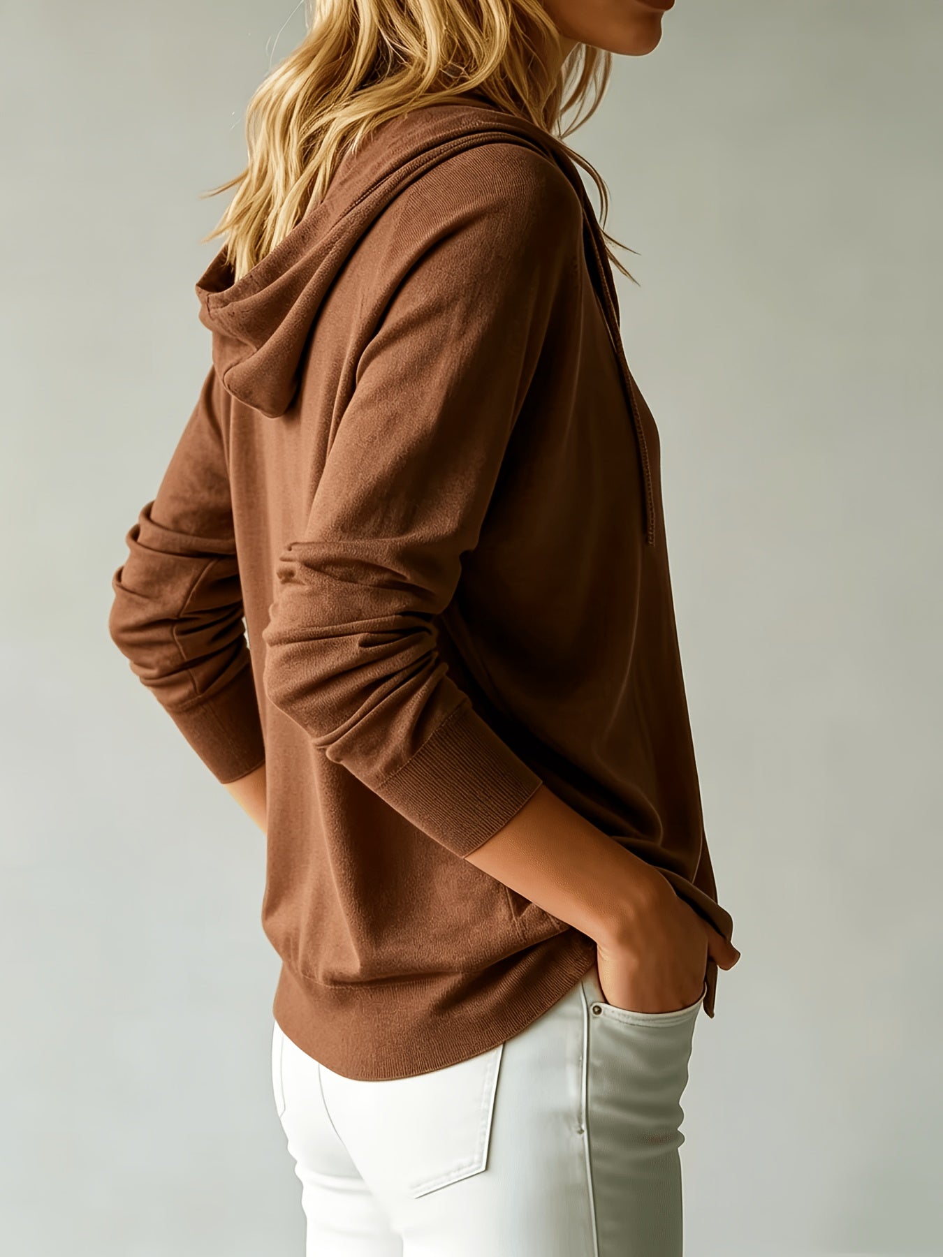 Sofie | Cappuccino cardigan med hætte og knapper