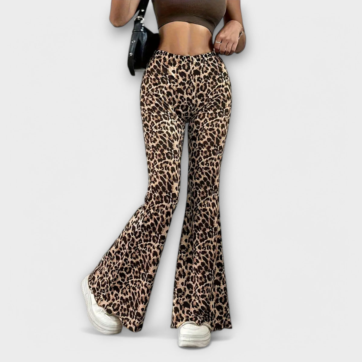 Charie | Højtaljede bootcutbukser med leopardprint