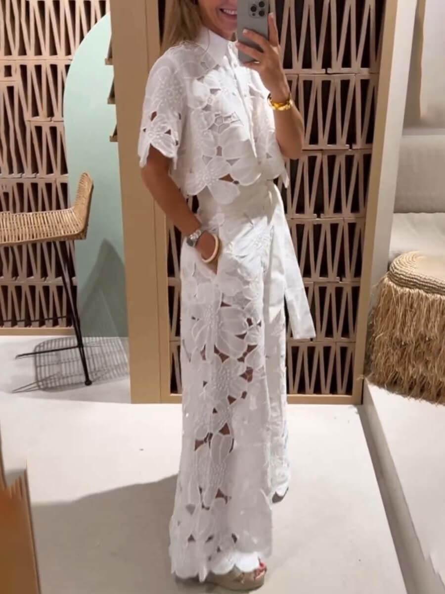Mira | Sæt med top og bukser med blomsterprint med broderi