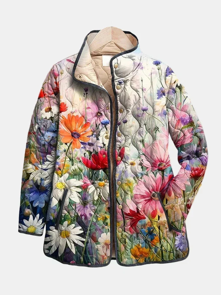 Freja | Quiltet jakke med markblomster
