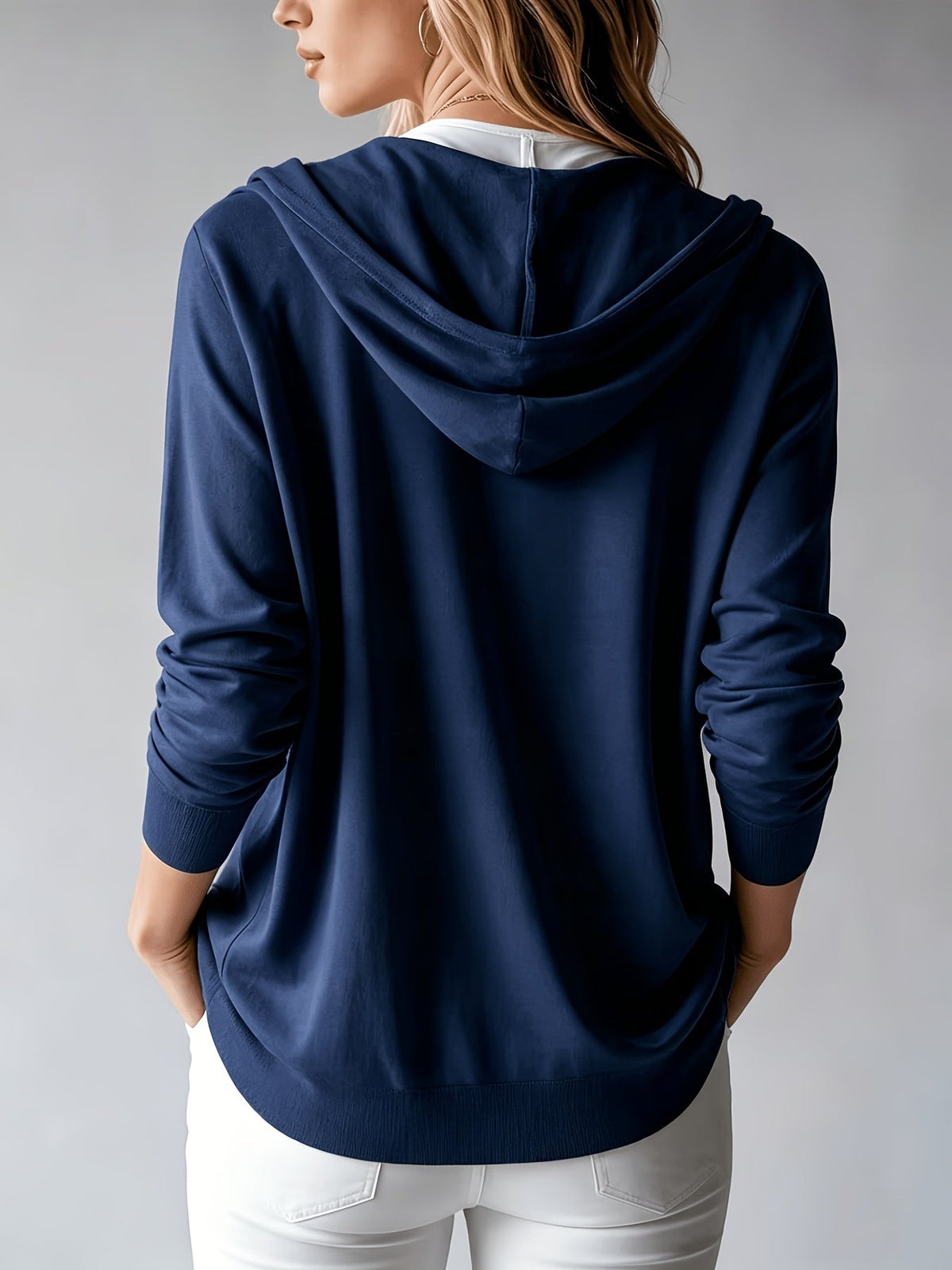 Klara | Marineblå cardigan med hætte og knapper