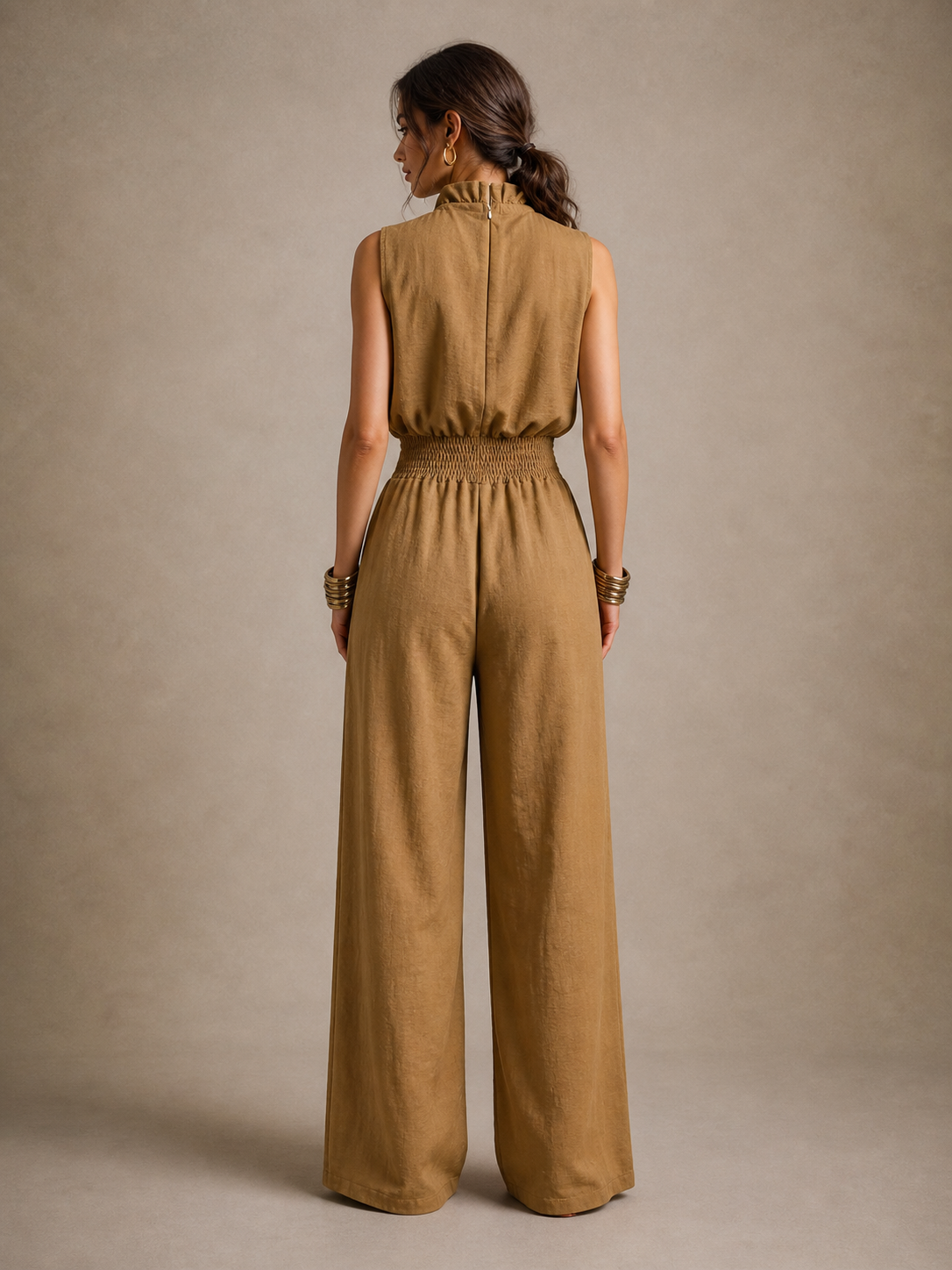 Signe | Jumpsuit med høj hals og brede ben
