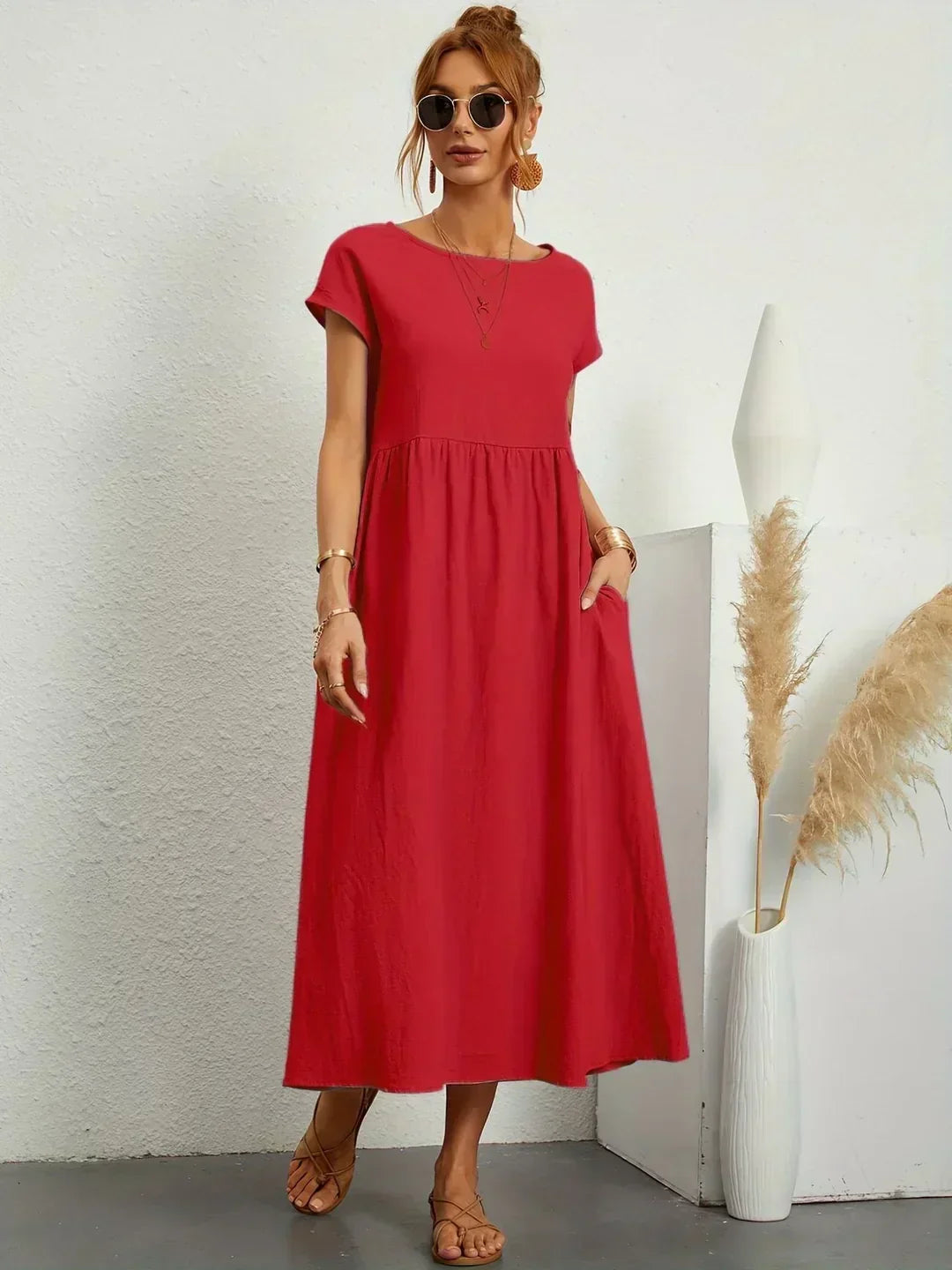 Gabrielle™ — Flydende midikjole med tidløs elegance