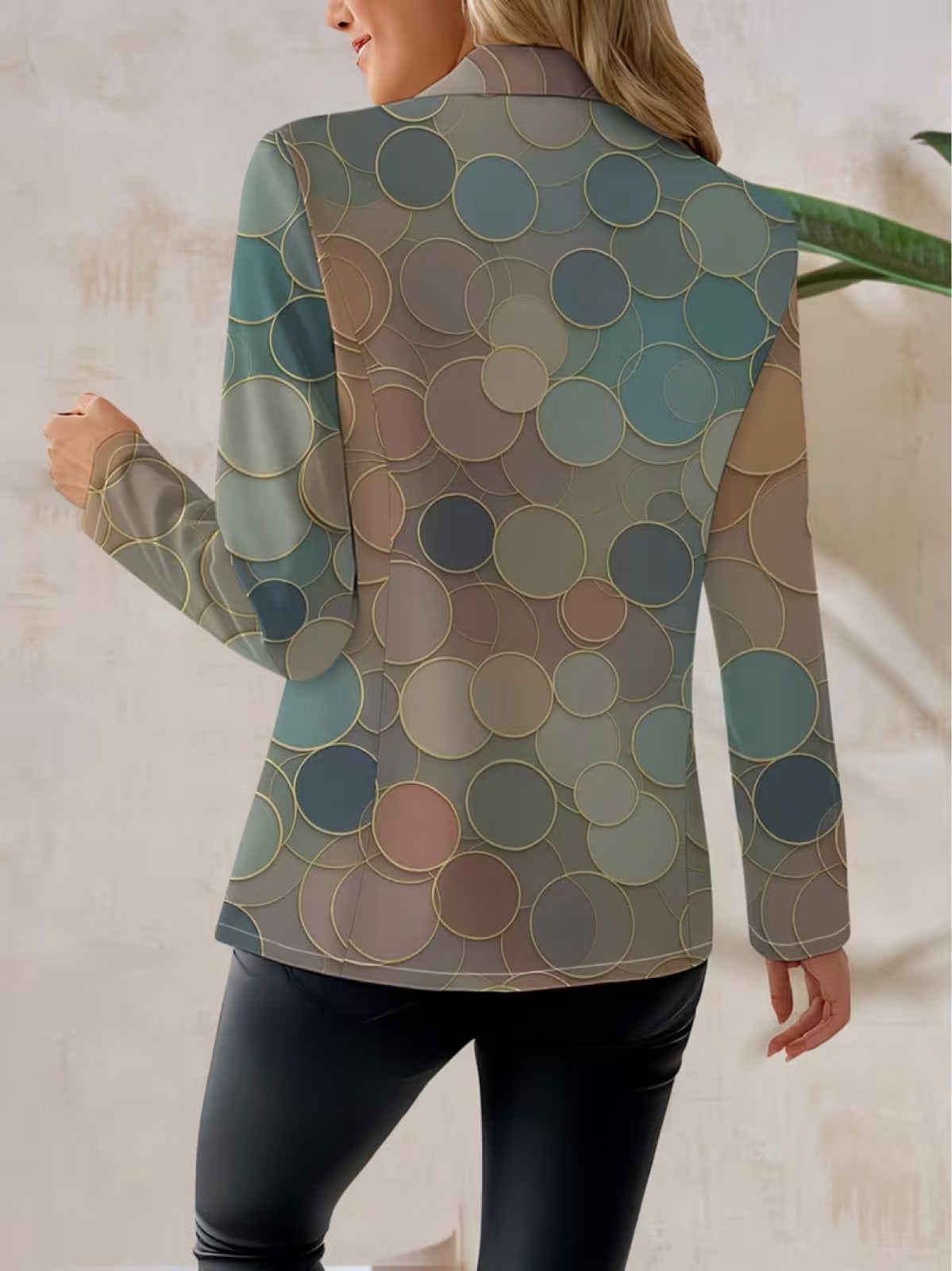 Frida | Taillieret blazer med cirkelprint