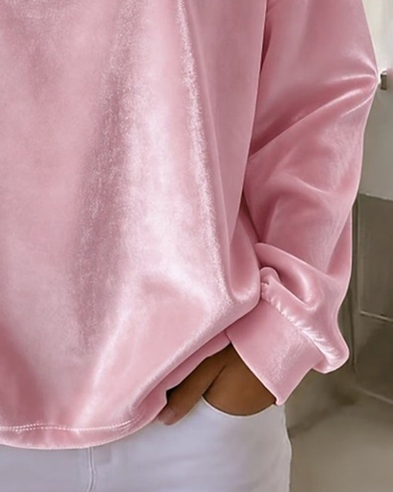 Astrid | Afslappet bluse med rund hals og drop shoulder