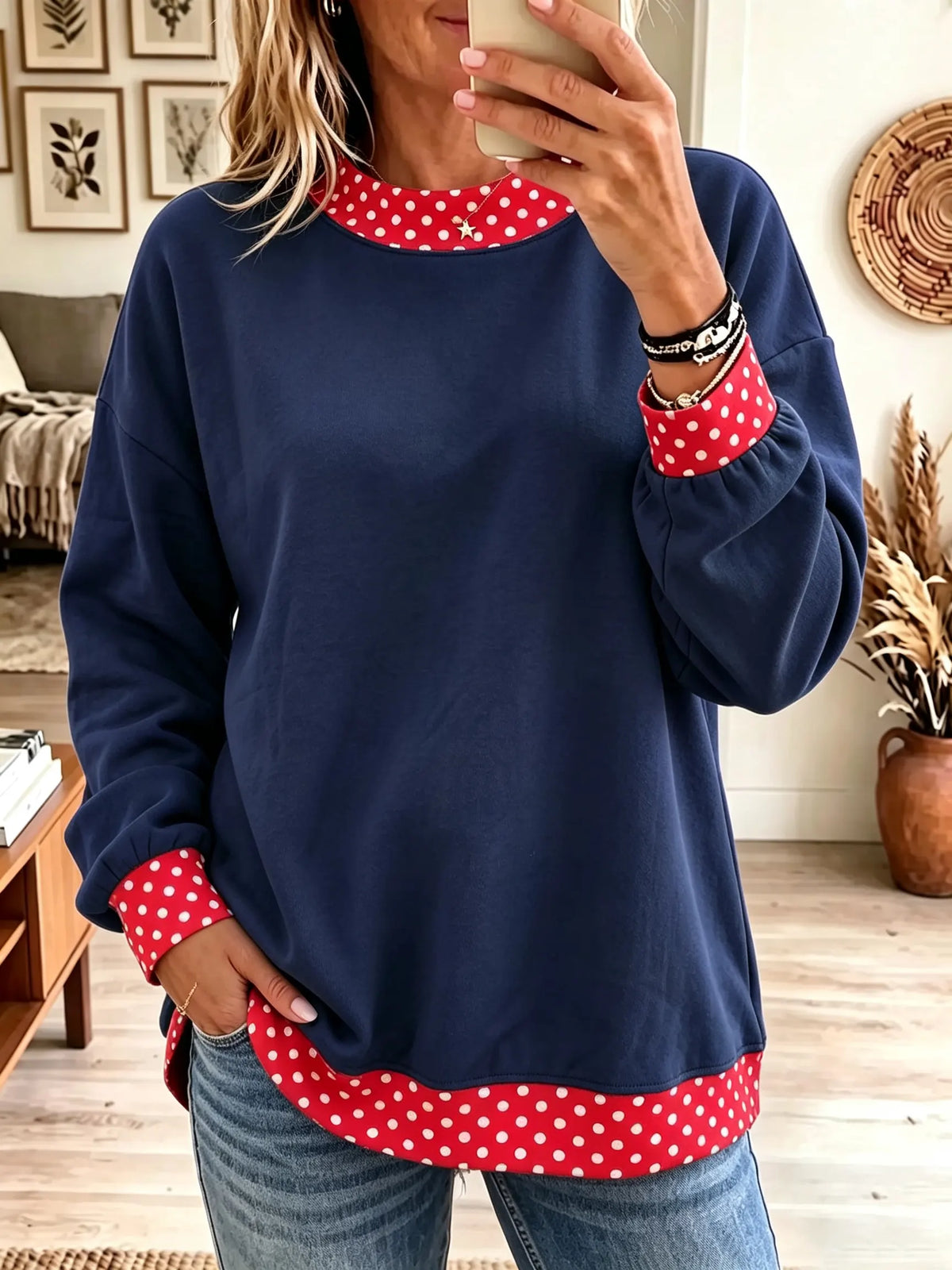 Maja | Sweatshirt med prikkede kontrastkanter