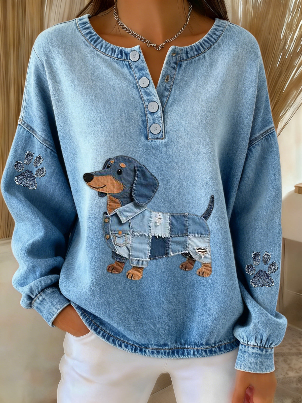 Emilie Sofie | Sweatshirt med denim patchwork og gravhundemotiv og kunstprint