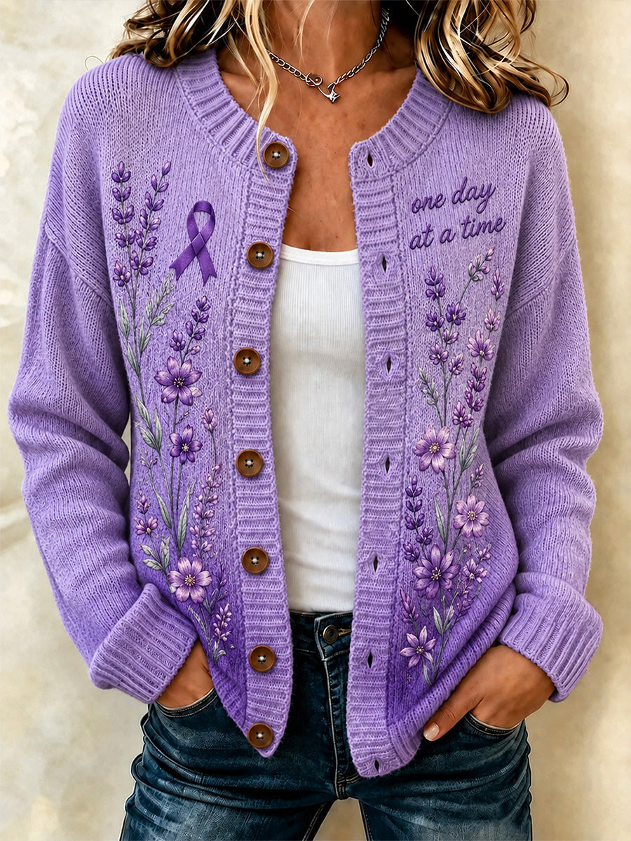 Solveig | Cardigan med lilla sløjfeprint og blomstermotiv